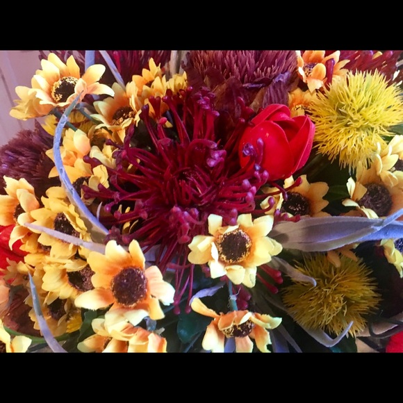 Artificial succulent flower arrangement - Picture 4 of 4